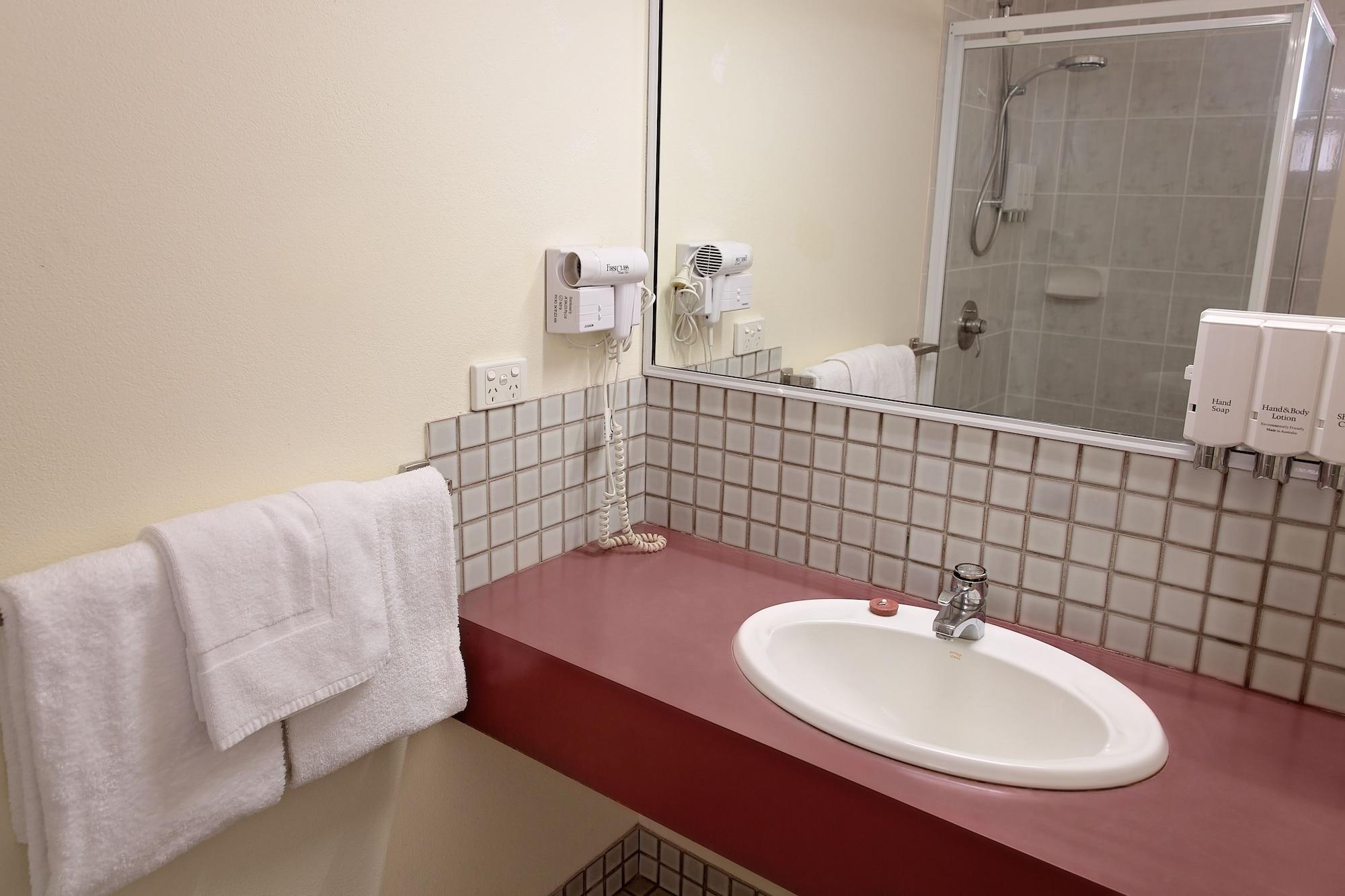 White Lace Motor Inn Mackay Εξωτερικό φωτογραφία