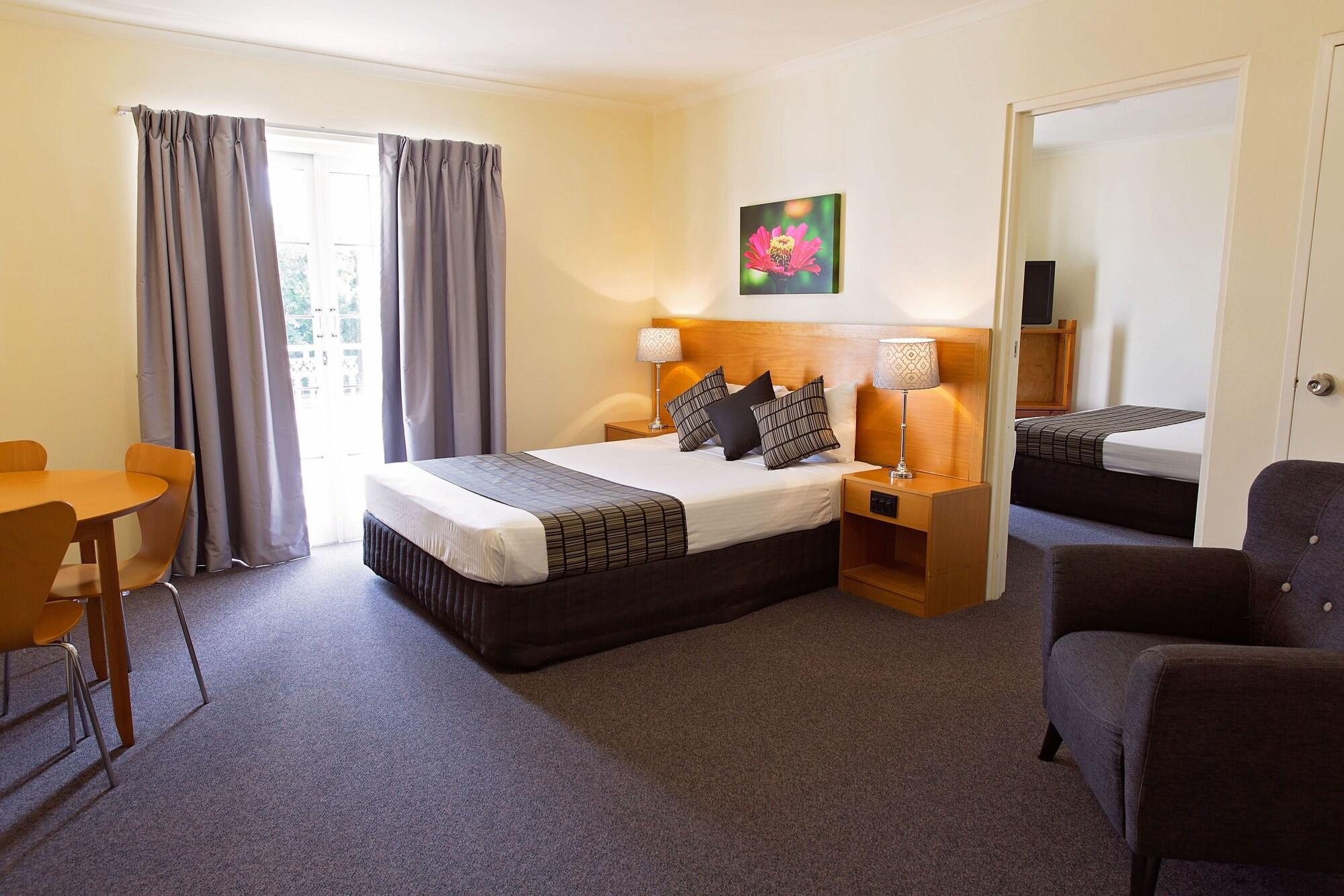 White Lace Motor Inn Mackay Εξωτερικό φωτογραφία